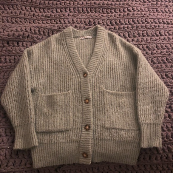 Green Oversized Zara Cardigan - Picture 1 of 3